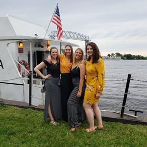 Meet your Posher, Erin